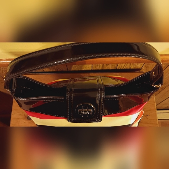 KATE SPADE NEW YORK SHOULDER BAG! - Picture 9 of 15